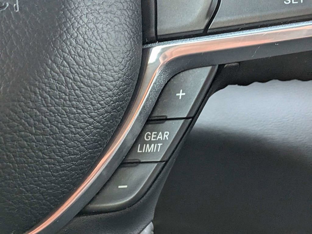 Used 2021 RAM 1500 Laramie w/ Sport Appearance Package AWD/4WD image 29