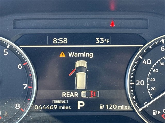 Used 2024 Mitsubishi Outlander SE image 16