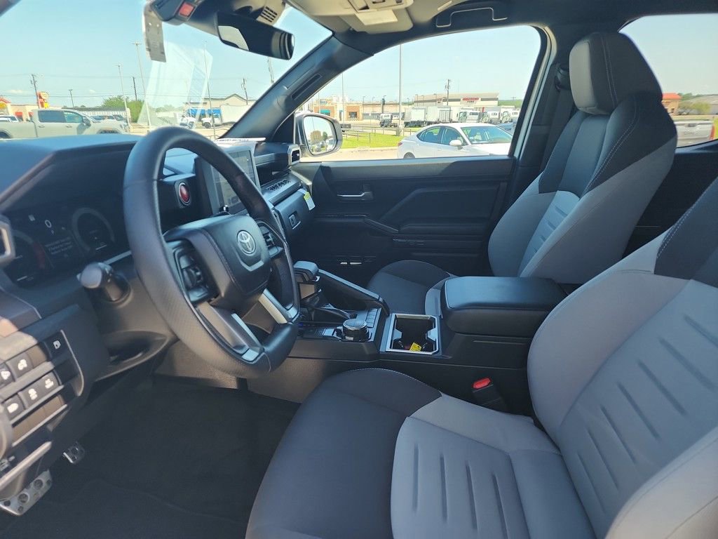 Used 2024 Toyota Tacoma TRD Sport image 7