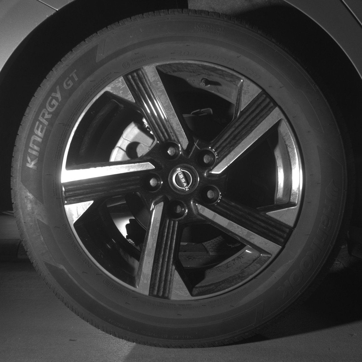 Used 2025 Nissan Sentra SV image 15