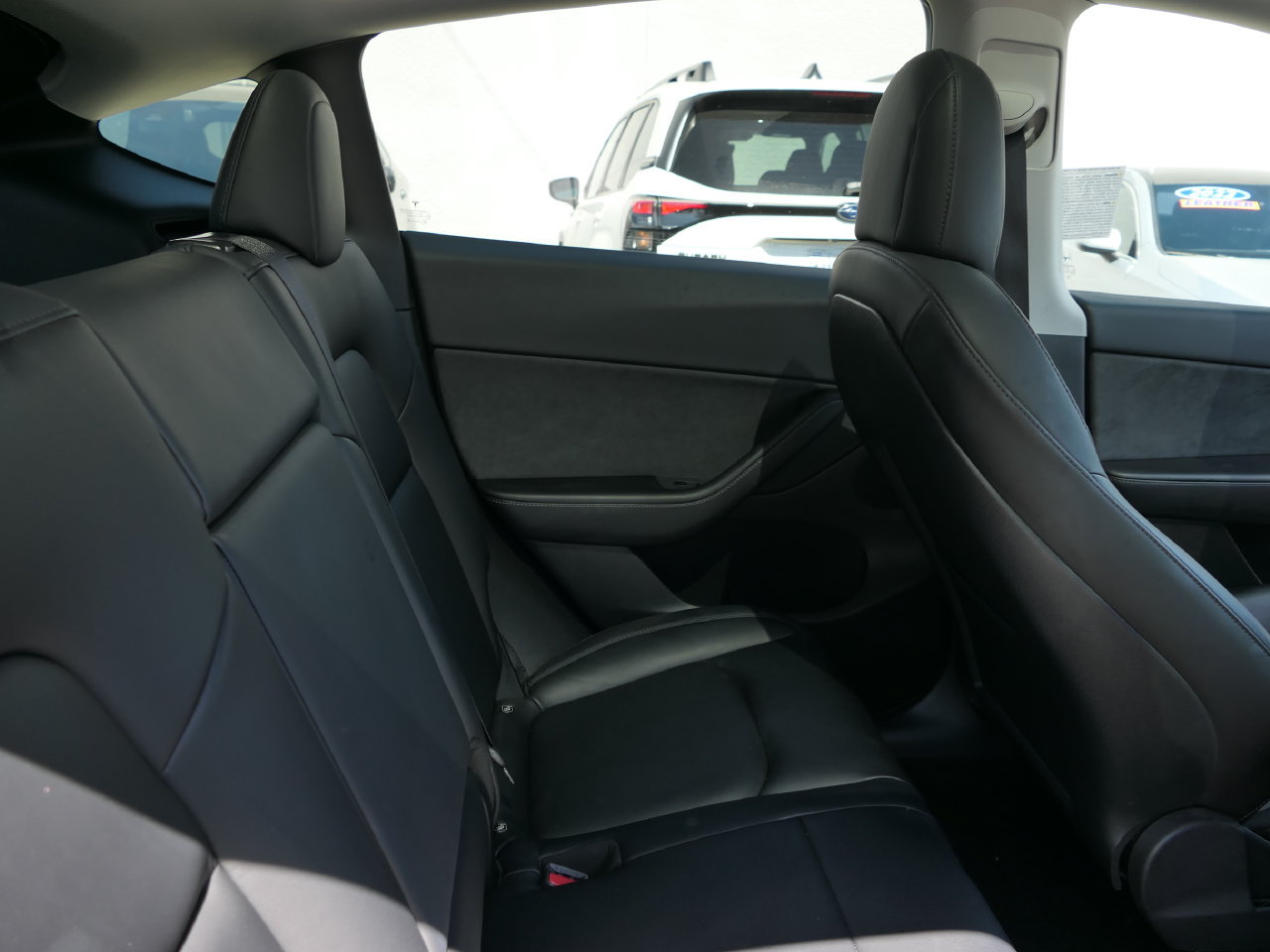 Used 2021 Tesla Model Y Long Range AWD/4WD image 24