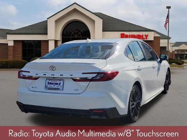 Used 2025 Toyota Camry SE FWD image 3