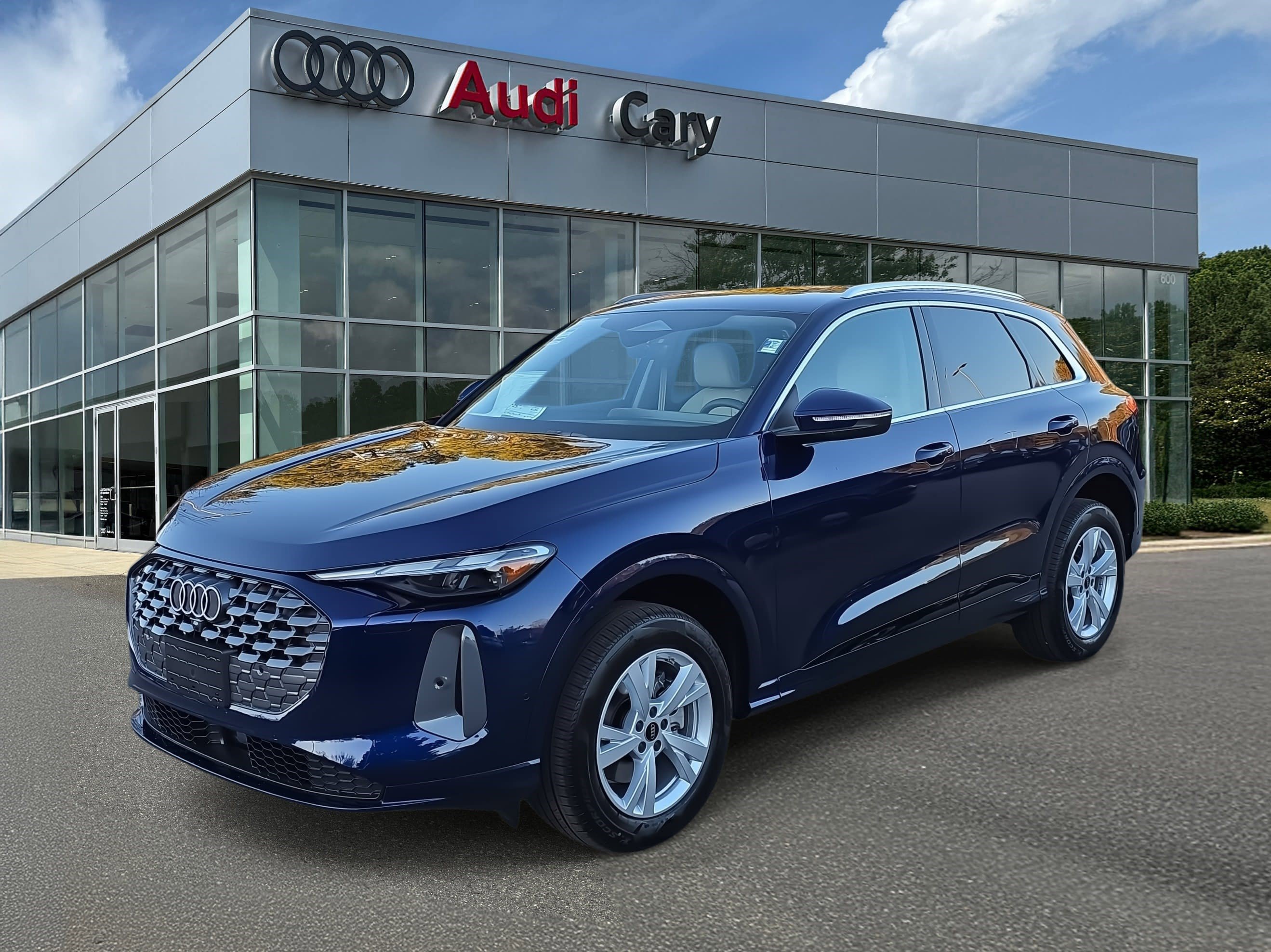 New 2025 Audi Q5 Premium