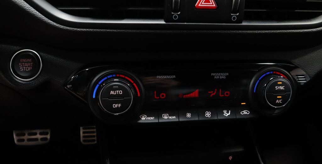Used 2024 Kia Forte GT FWD image 33