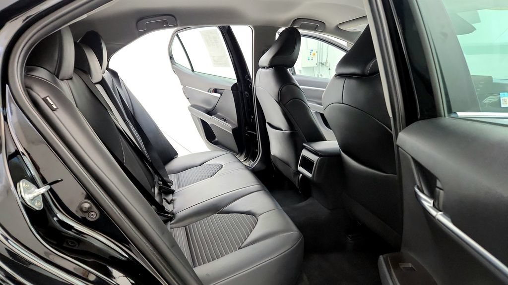 Certified 2024 Toyota Camry SE FWD image 18