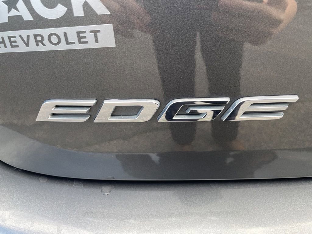 Used 2017 Ford Edge SEL w/ Equipment Group 201A AWD/4WD image 7