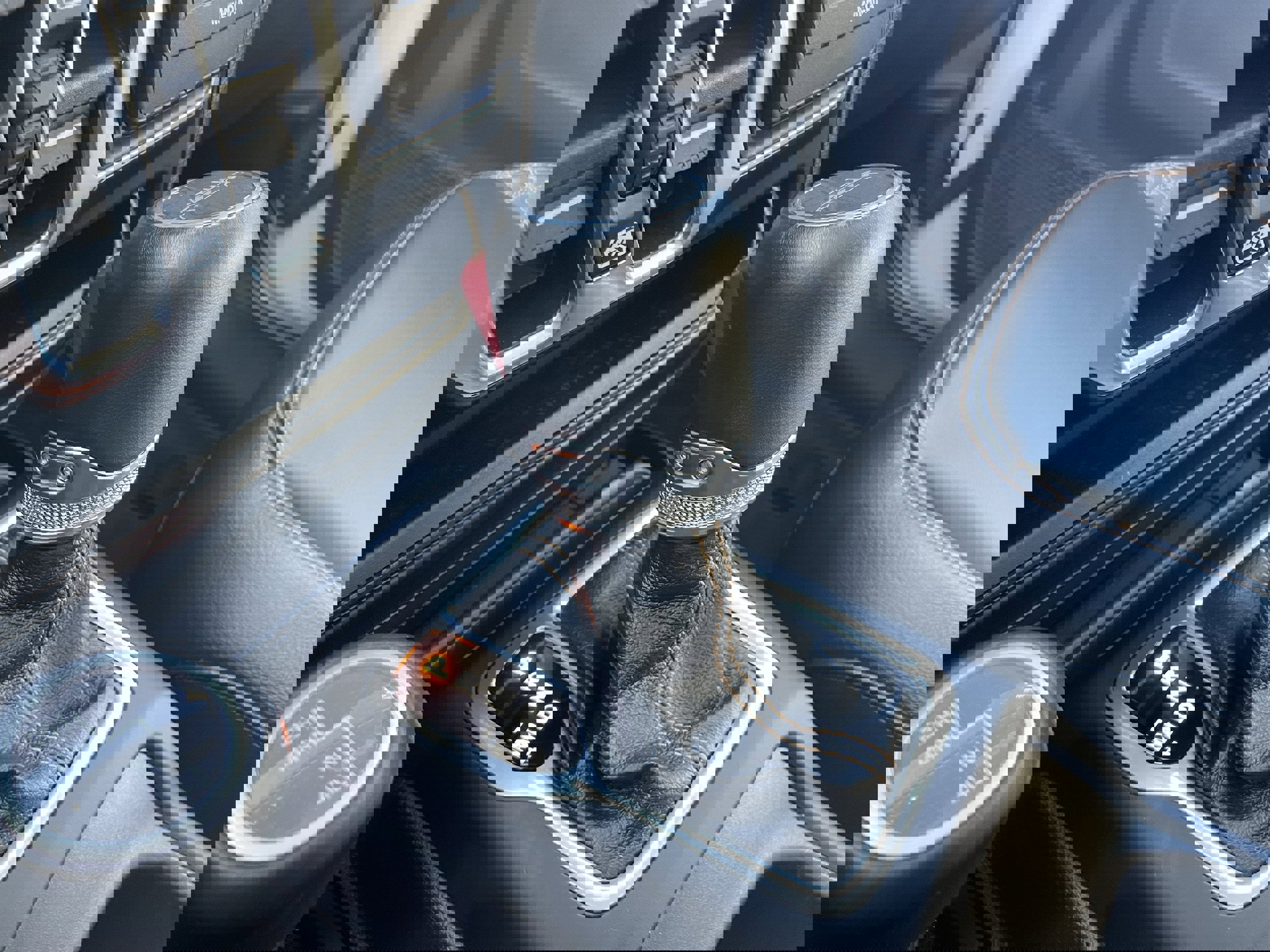 Used 2022 Jeep Gladiator Overland image 21