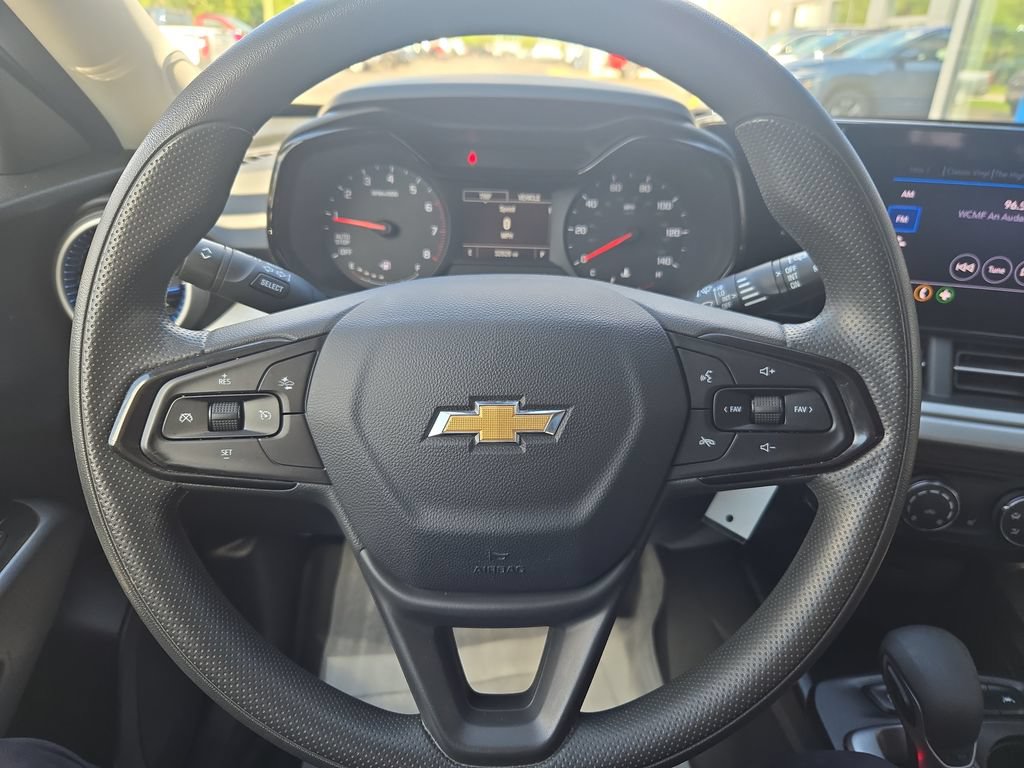 Certified 2024 Chevrolet Trax LS w/ LS Convenience Package FWD image 6