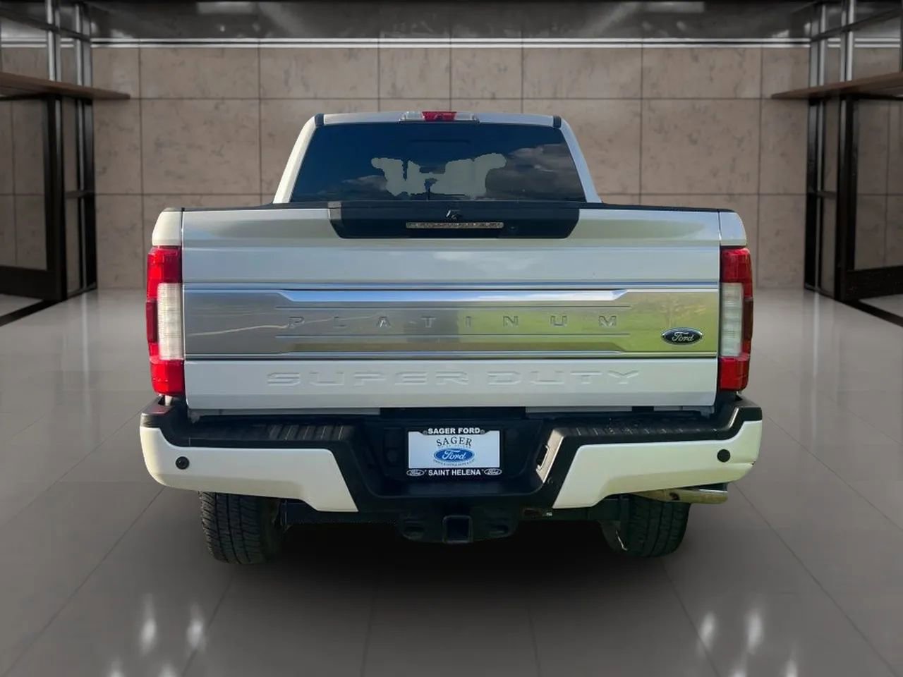 Used 2019 Ford F350 Platinum w/ Platinum Ultimate Package image 6