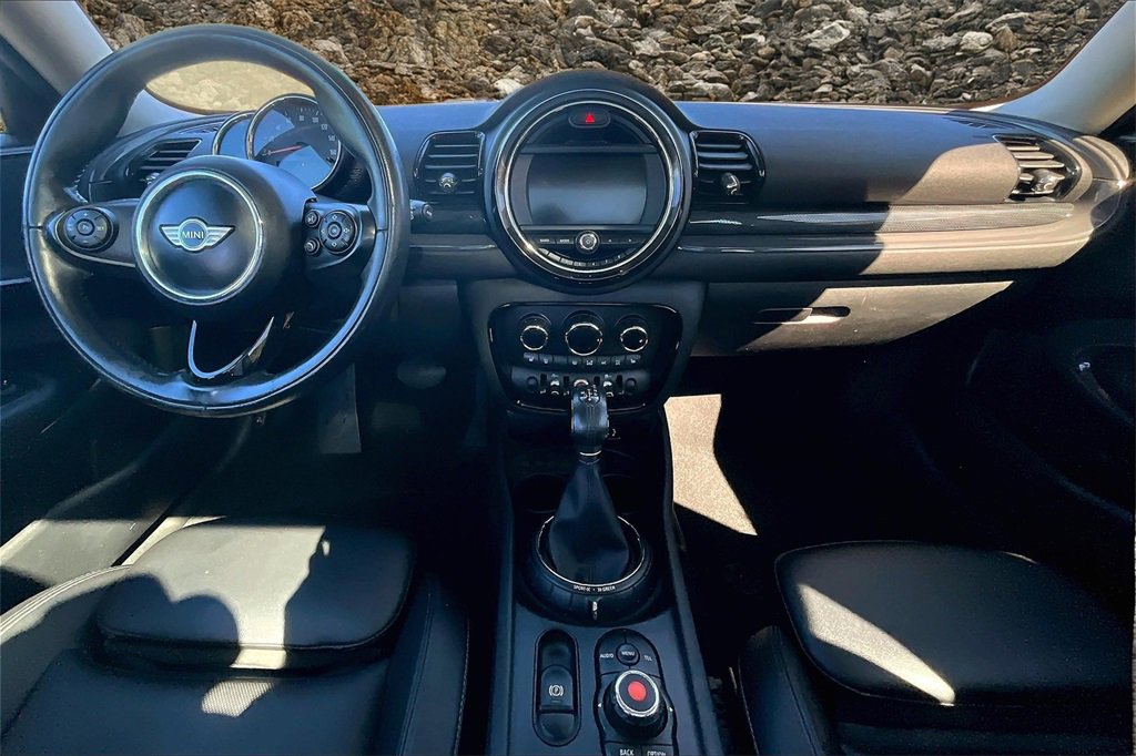 Used 2017 MINI Cooper Clubman S image 13