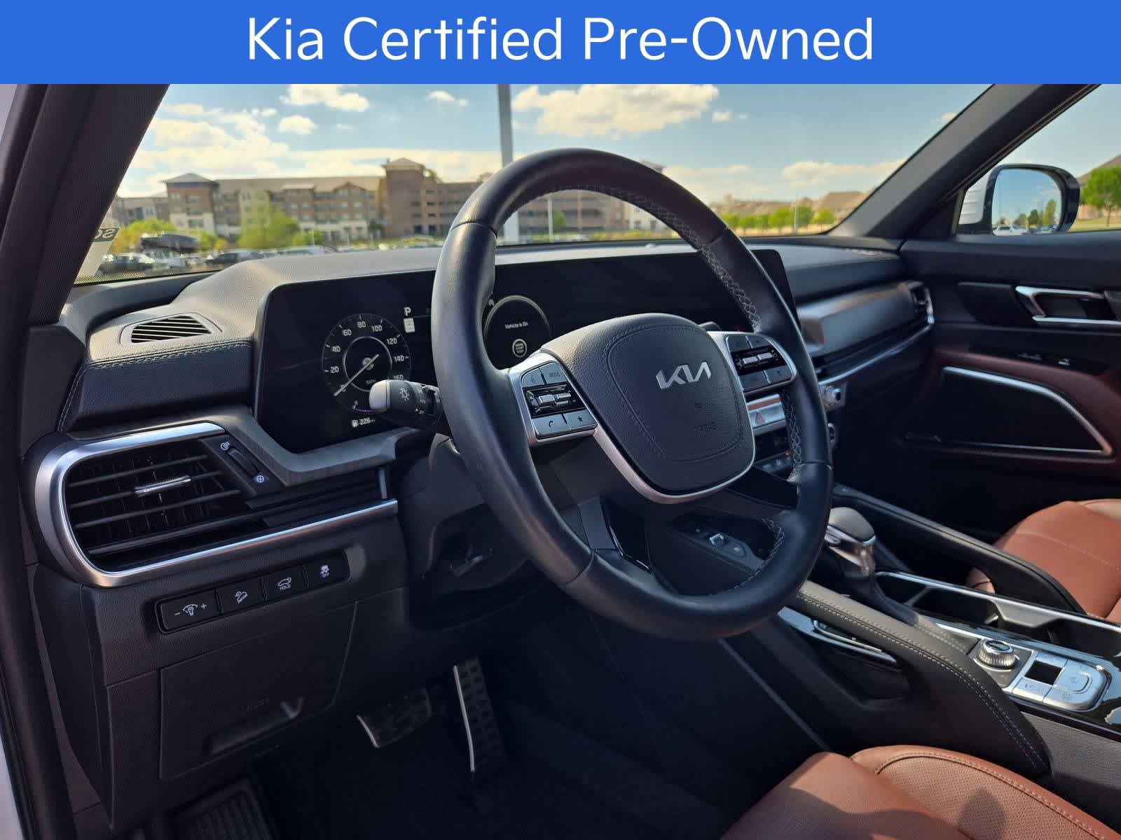 Certified 2025 Kia Telluride SX AWD/4WD image 2