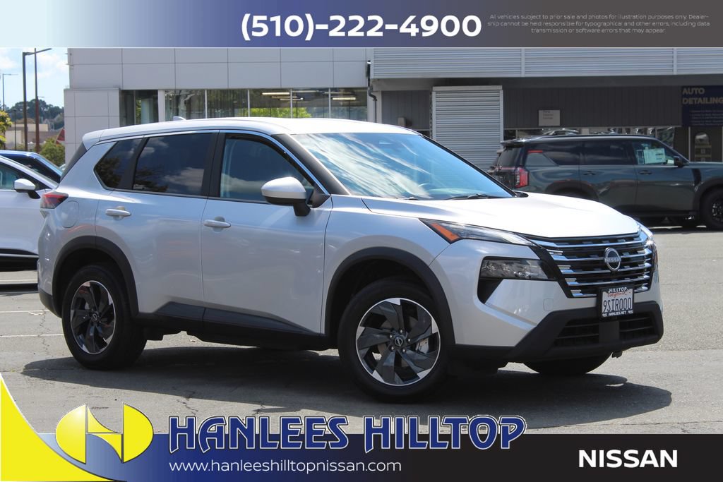 Used 2025 Nissan Rogue SV AWD/4WD image 1
