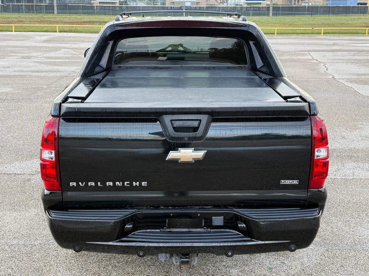 Used 2008 Chevrolet Avalanche LTZ w/ LTZ Preferred Equipment Group image 6