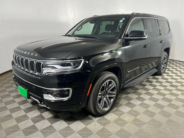 Used 2023 Jeep Wagoneer Series II w/ HD Trailer Tow Package image 11