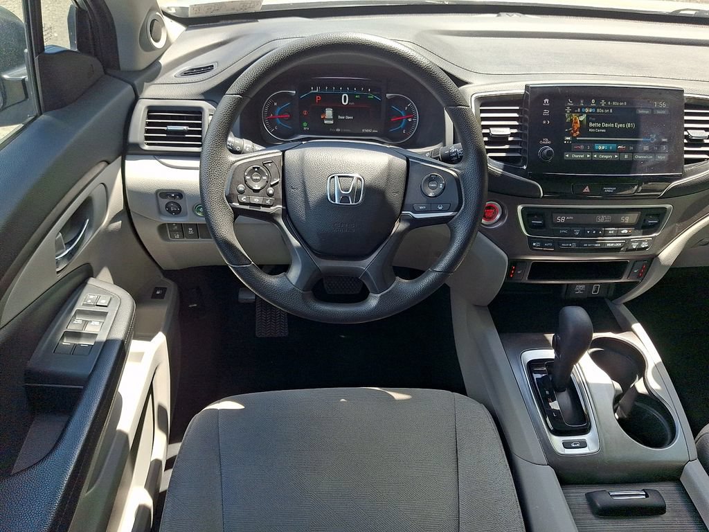 Used 2020 Honda Pilot EX image 2