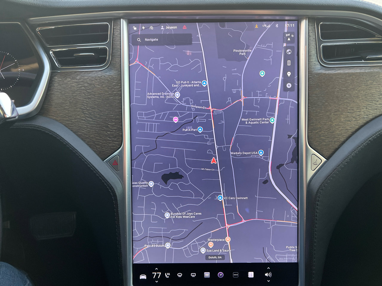 Used 2013 Tesla Model S Signature Performance image 20