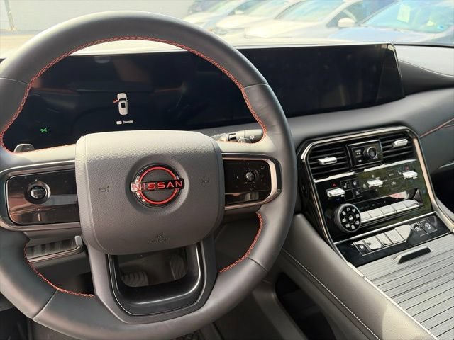 Used 2025 Nissan Armada PRO-4X AWD/4WD image 10