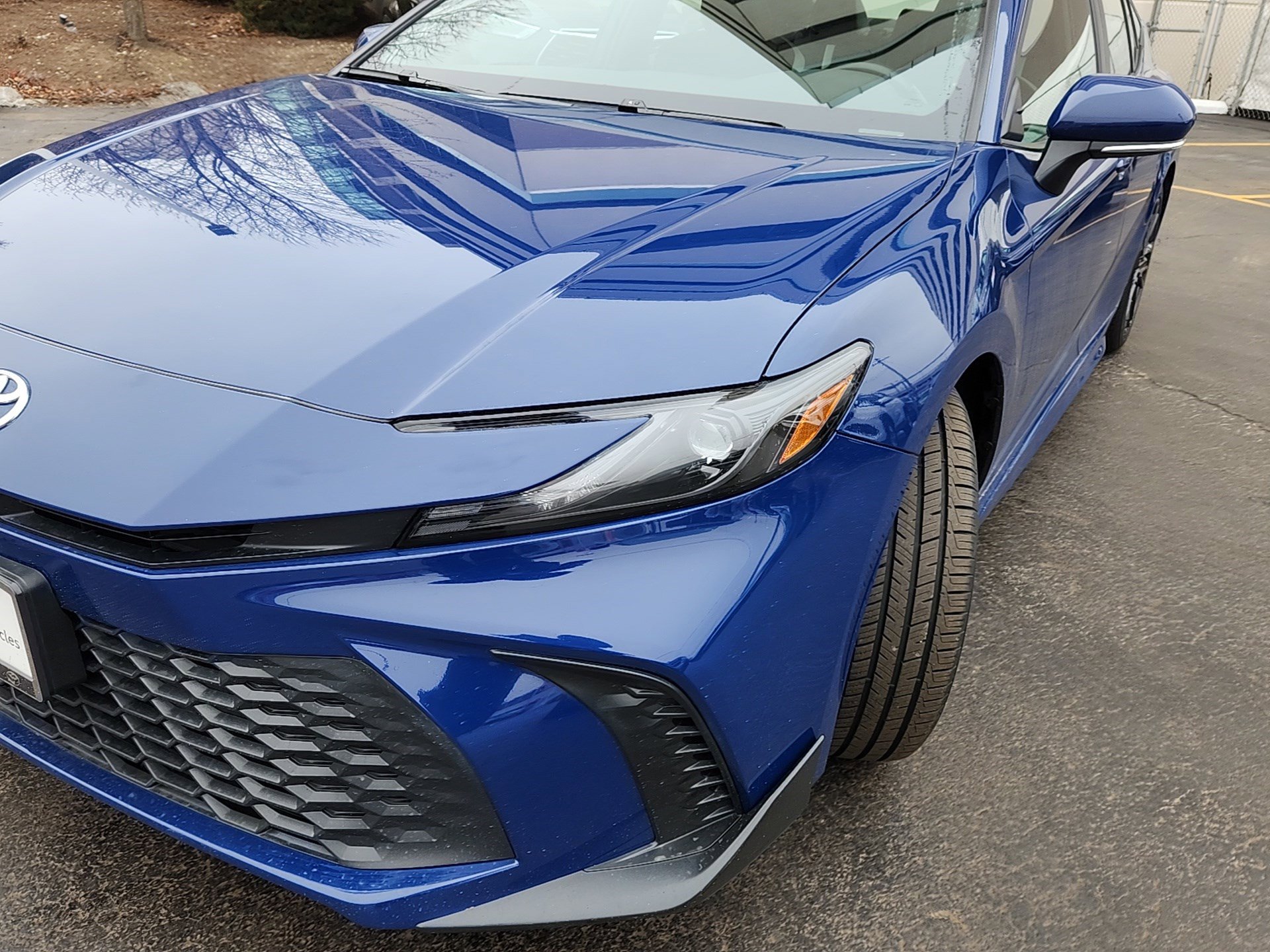 Certified 2025 Toyota Camry SE image 9