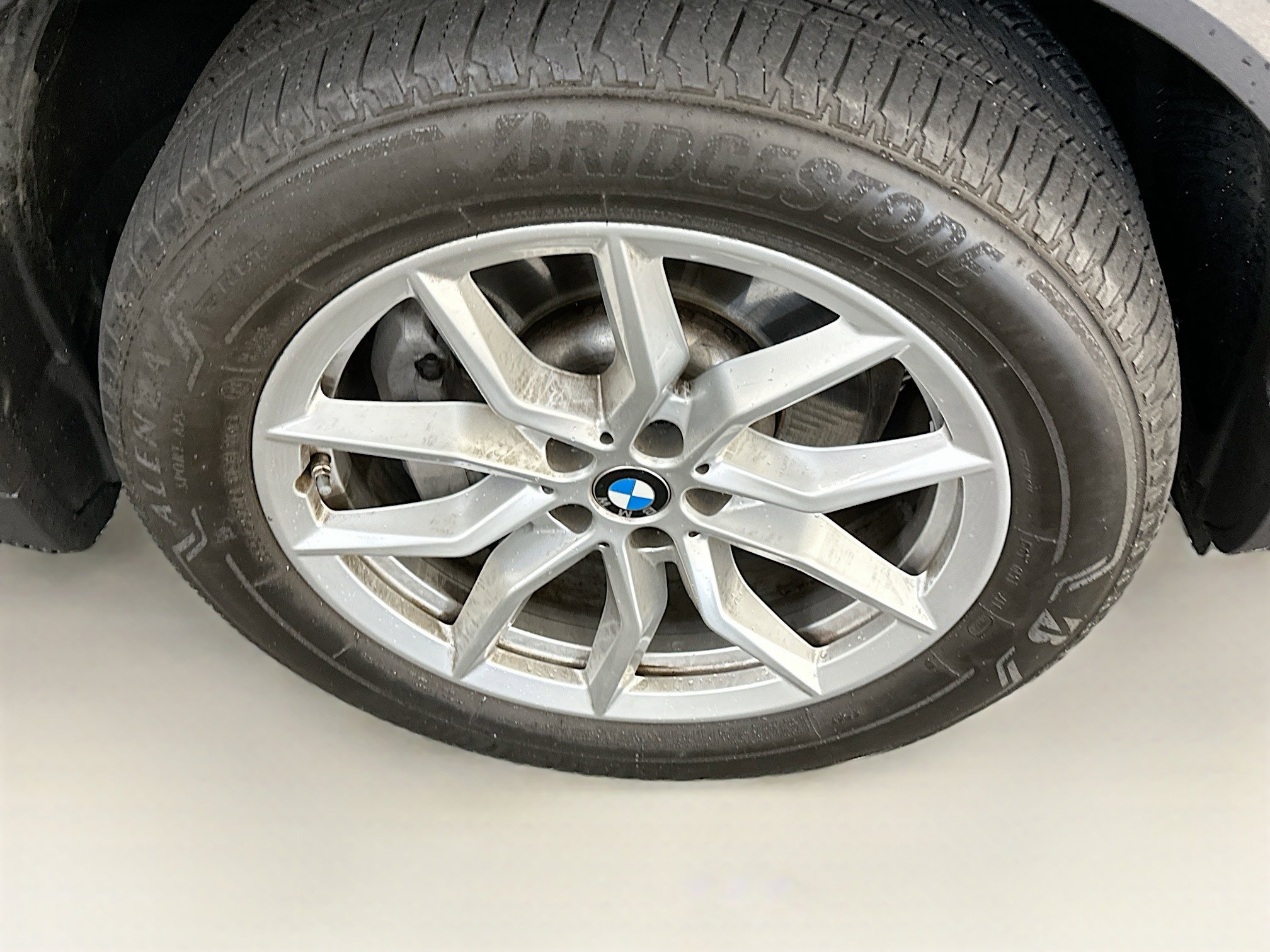 Used 2022 BMW X5 xDrive40i w/ Premium Package image 11