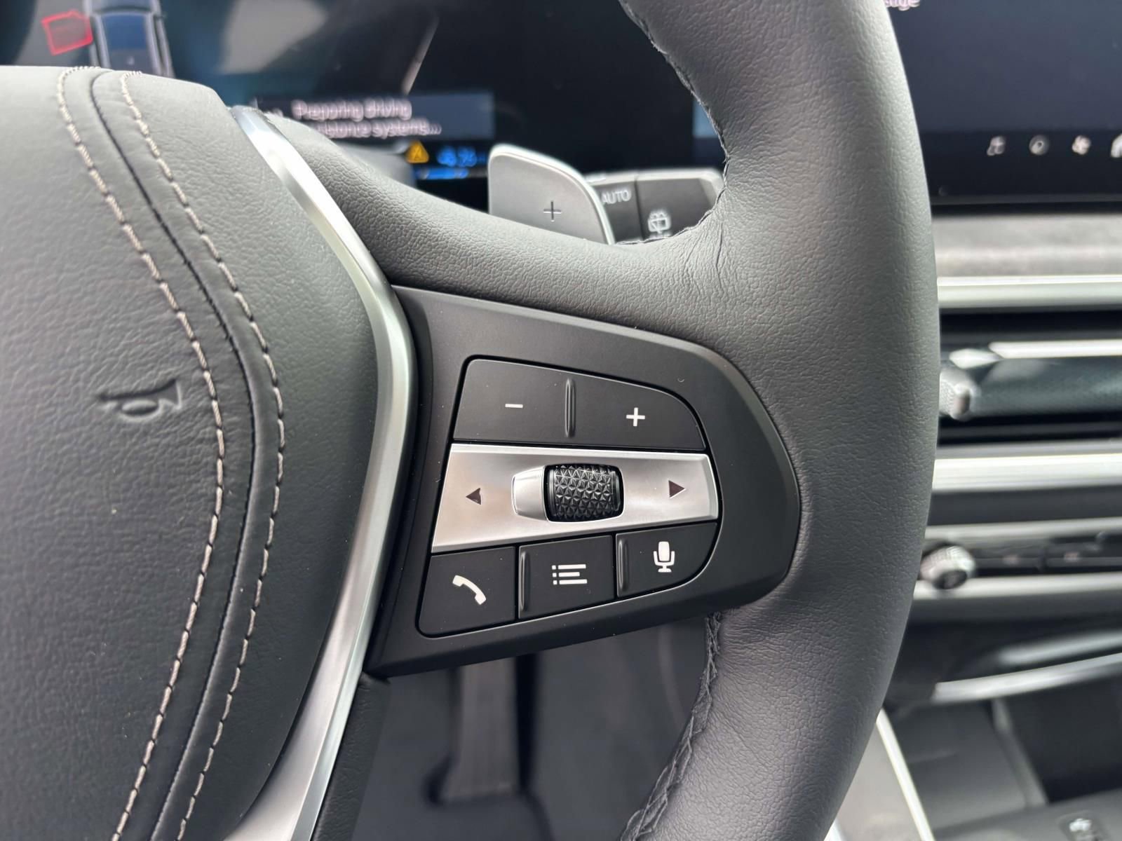 New 2026 BMW X5 xDrive50e image 18