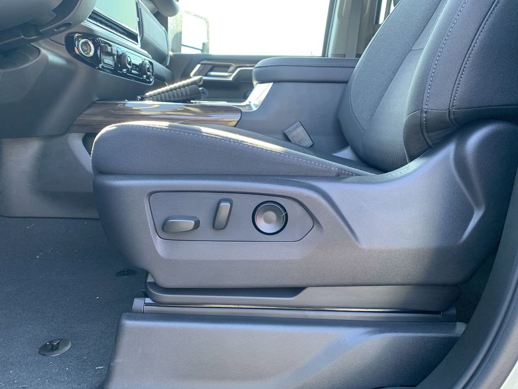 New 2026 Chevrolet Silverado 2500 LT w/ Trail Boss Package image 14