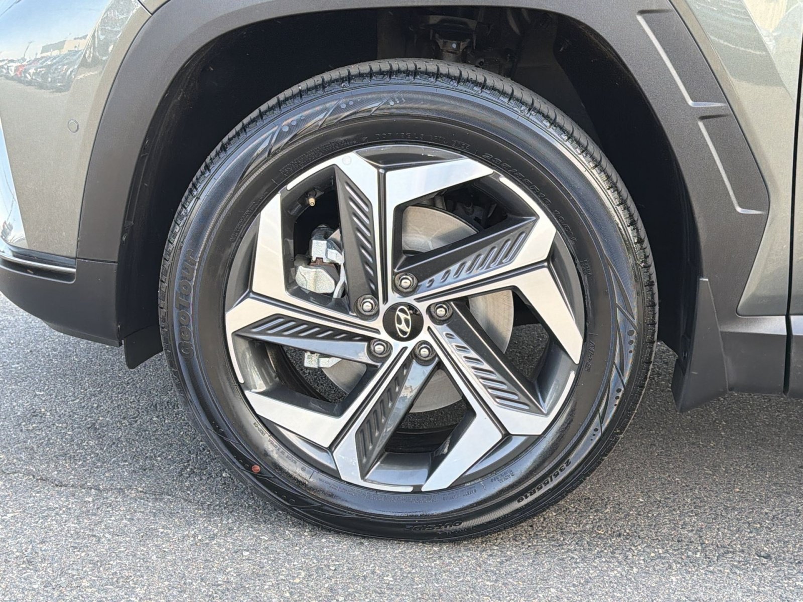 Certified 2023 Hyundai Tucson Limited AWD/4WD image 12