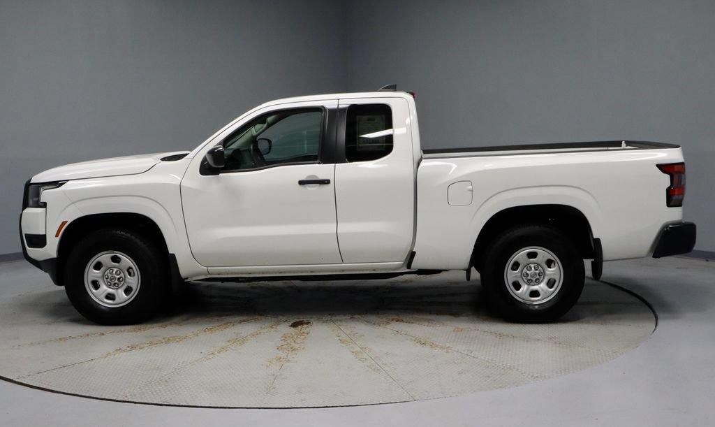 Certified 2025 Nissan Frontier S AWD/4WD image 8
