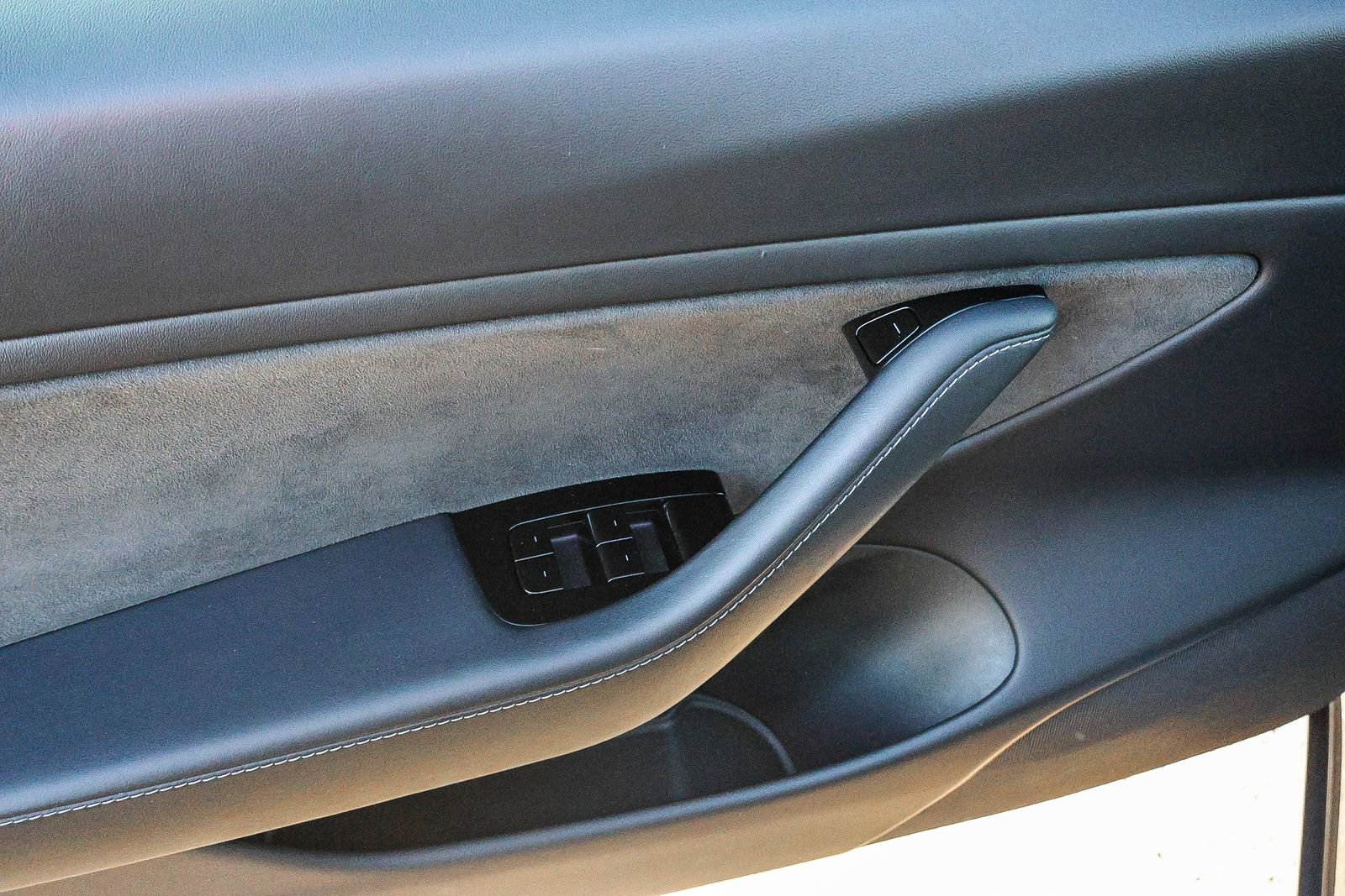 Used 2020 Tesla Model 3 Long Range image 30