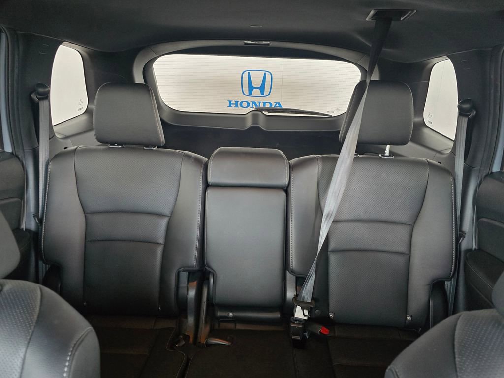 Used 2025 Honda Passport EX-L image 21