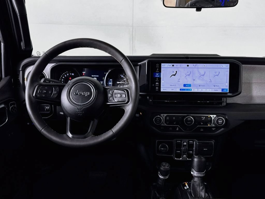 Used 2024 Jeep Wrangler Unlimited w/ Convenience Group AWD/4WD image 24