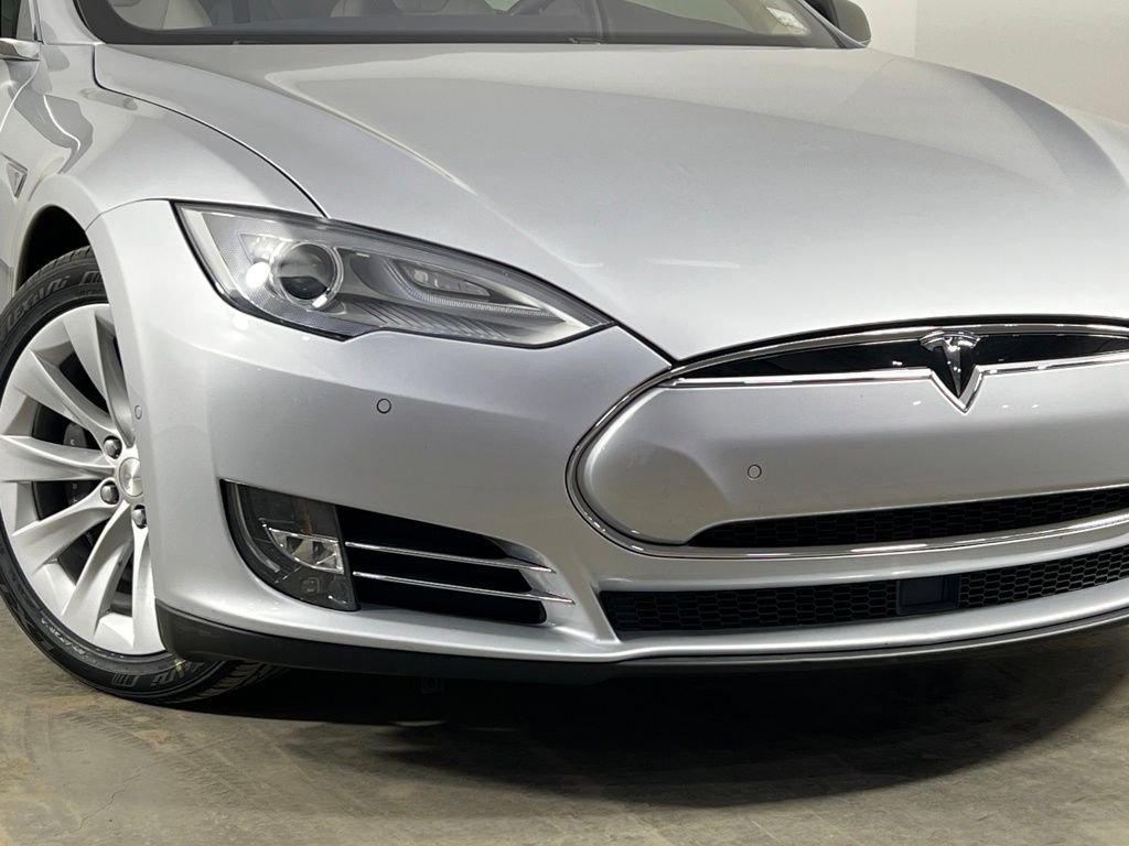 Used 2016 Tesla Model S P90D image 41