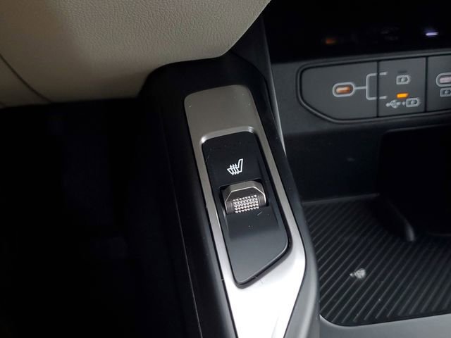 New 2026 Kia Sorento S FWD image 30