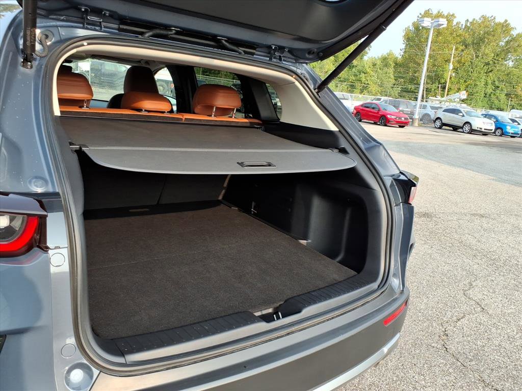 Used 2024 MAZDA CX-50 Meridian Edition w/ Cargo Package image 12