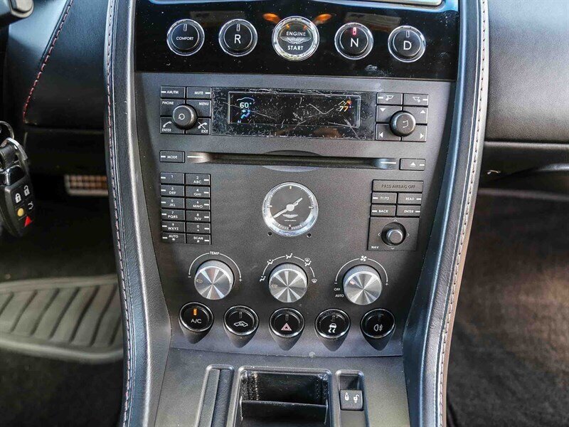Used 2008 Aston Martin V8 Vantage Roadster RWD image 26