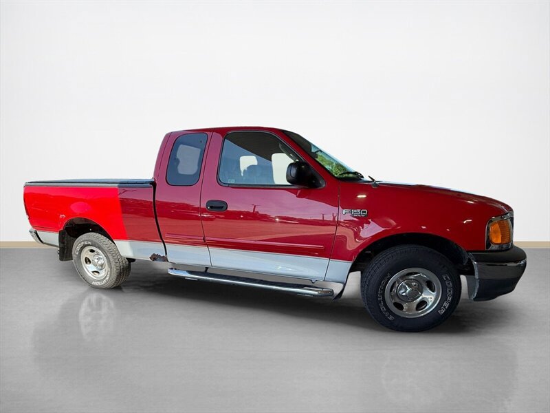 Used 2004 Ford F150 XLT RWD image 2