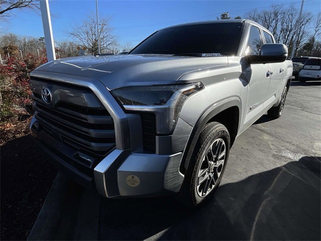 Used 2024 Toyota Tundra Limited image 1