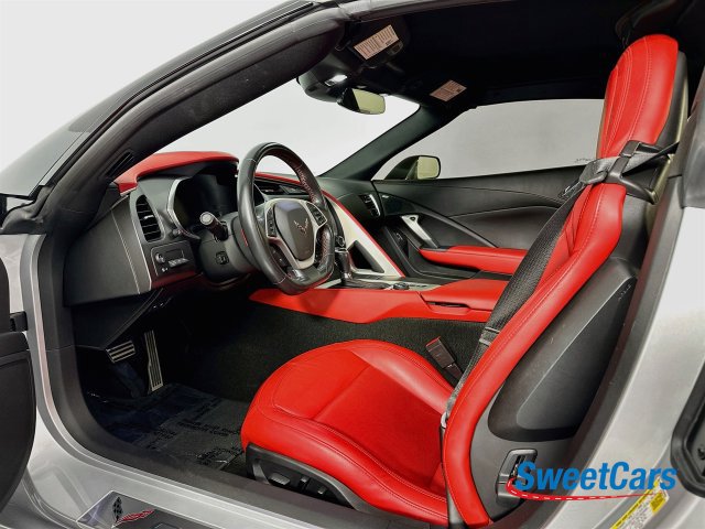 Used 2018 Chevrolet Corvette Grand Sport RWD image 9