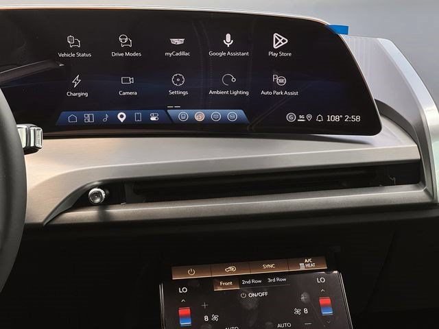 New 2027 Cadillac Vistiq Luxury AWD/4WD image 15