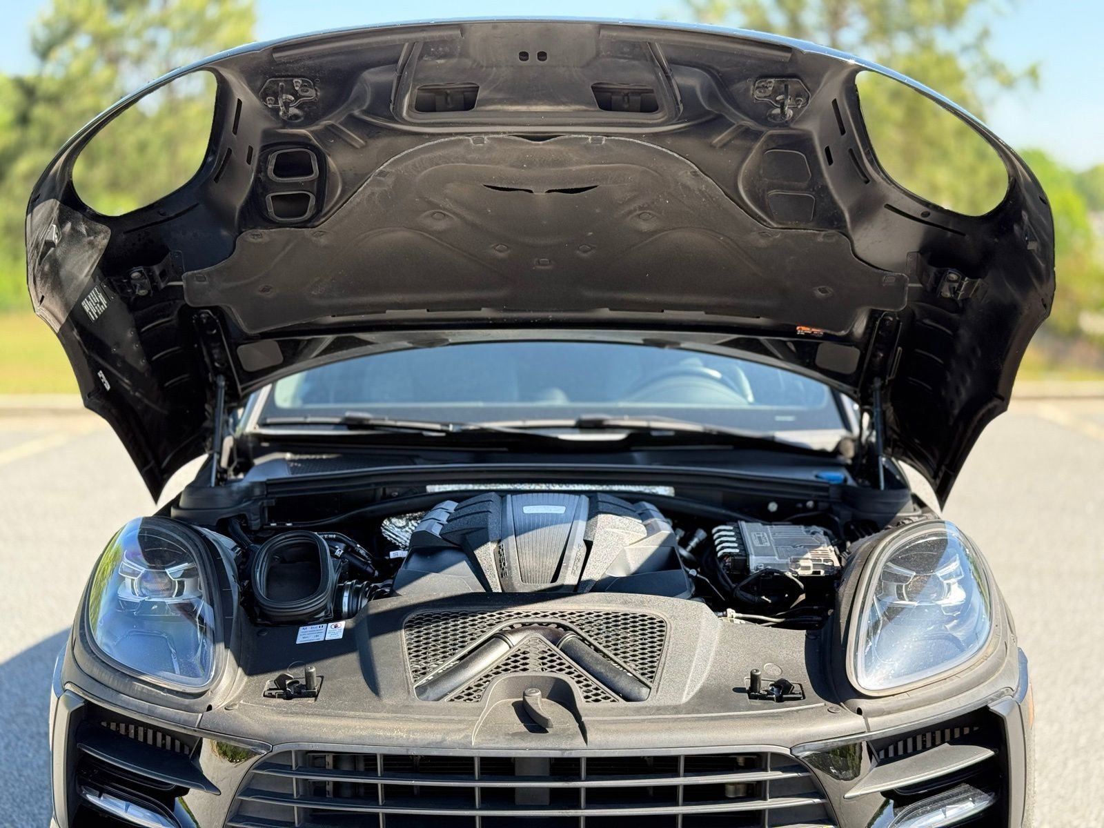 Used 2020 Porsche Macan S image 48