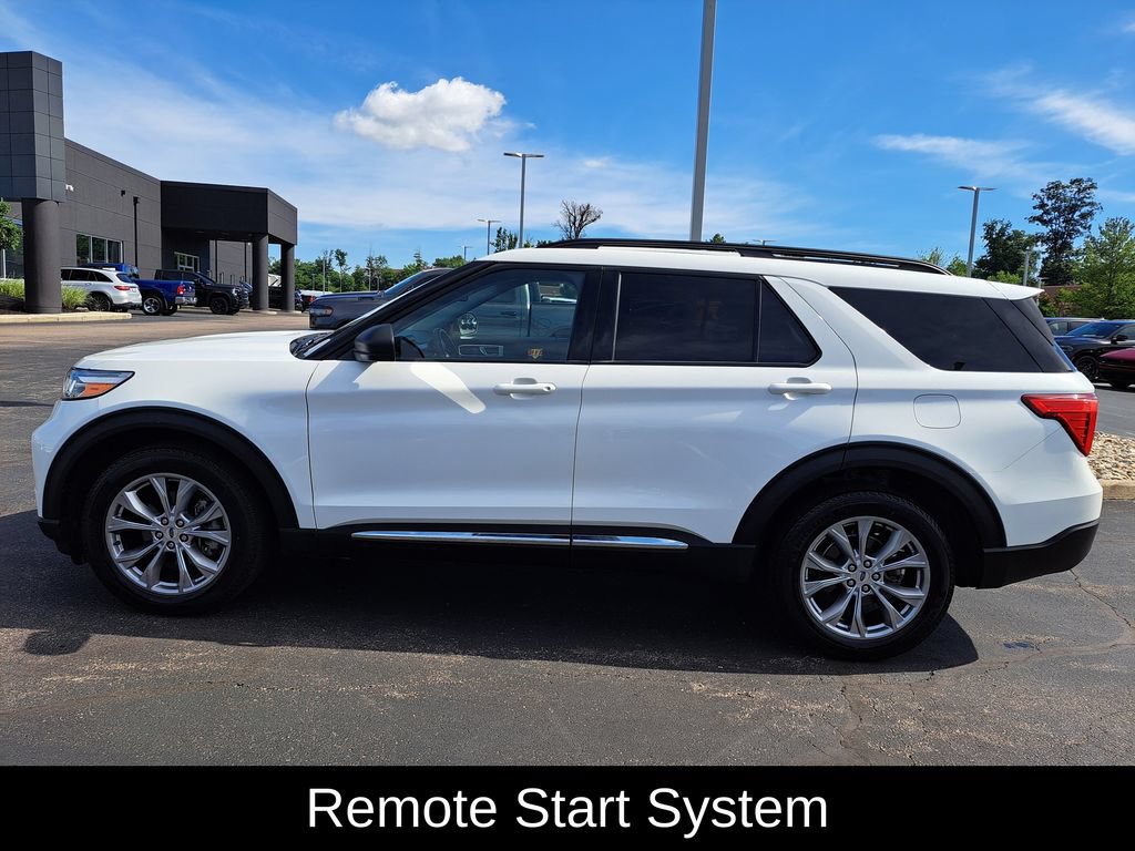 Used 2023 Ford Explorer XLT w/ Equipment Group 202A AWD/4WD image 6