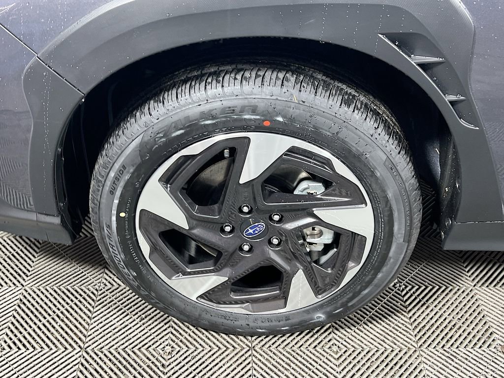 Certified 2025 Subaru Crosstrek 2.5i Limited w/ Popular Package #3A AWD/4WD image 24