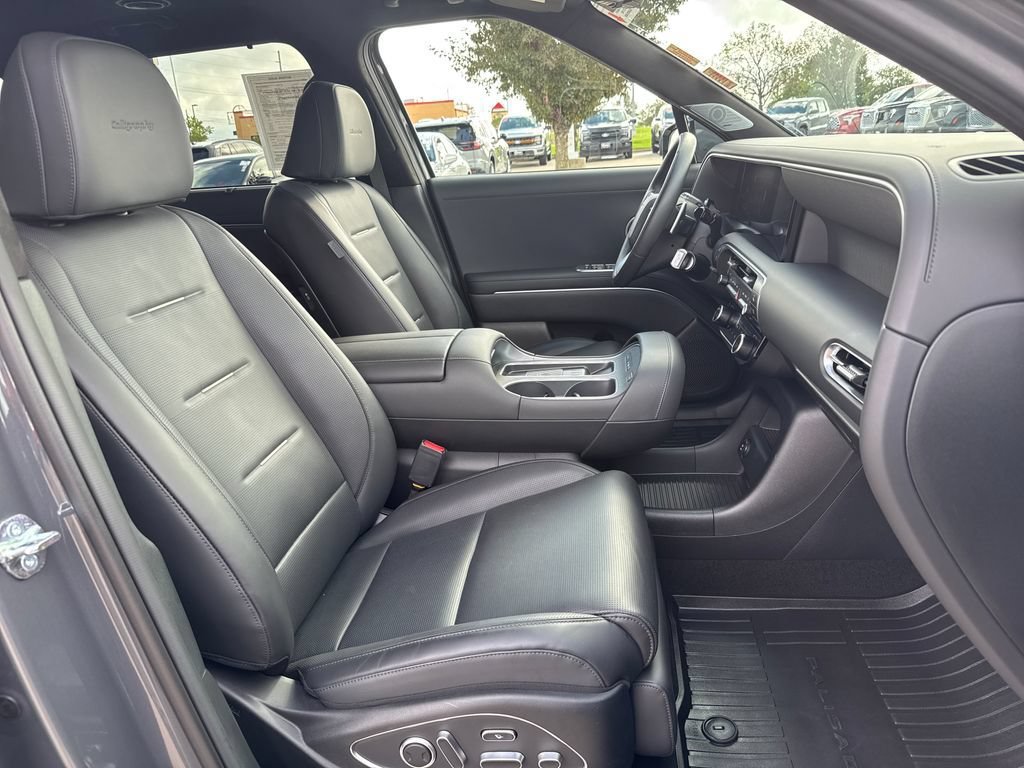 Used 2026 Hyundai Palisade Calligraphy AWD/4WD image 43