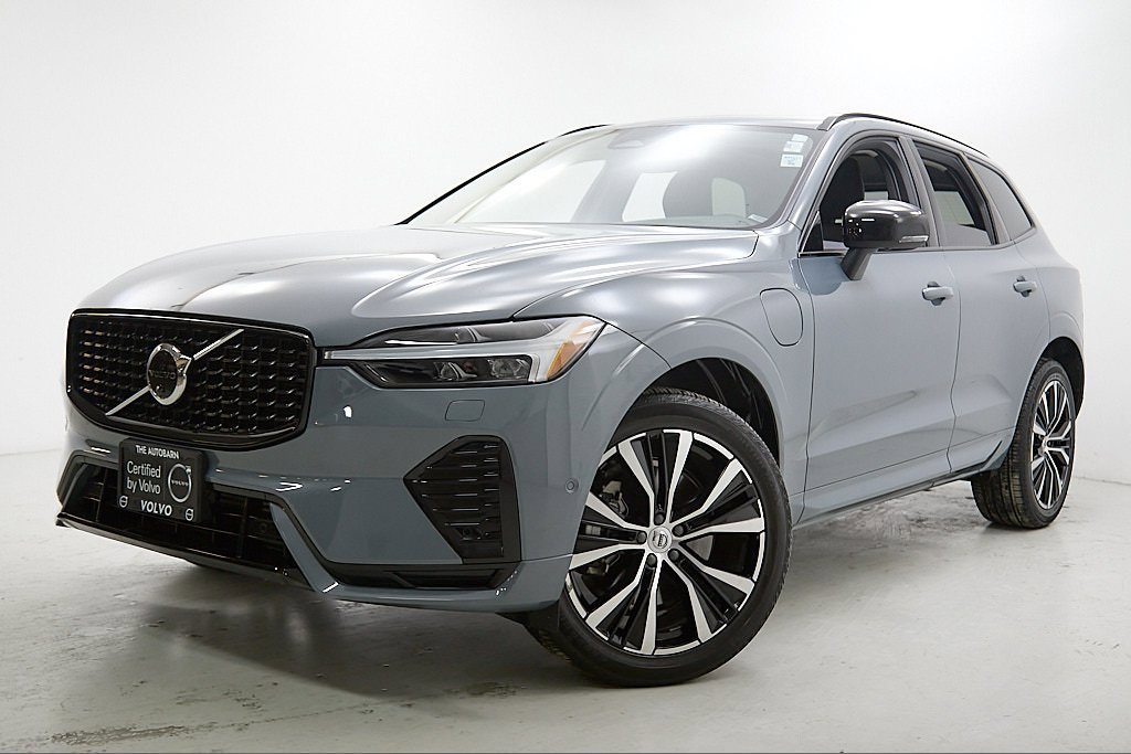 Certified 2023 Volvo XC60 T8 Plus w/ Climate Package image 2