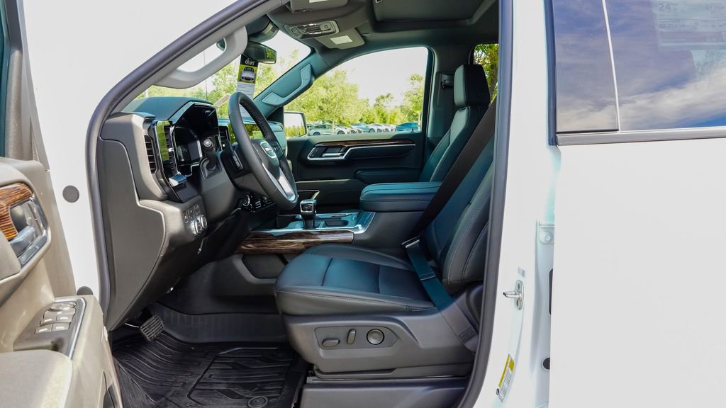 New 2026 GMC Sierra 1500 Elevation w/ Elevation Premium Package image 14