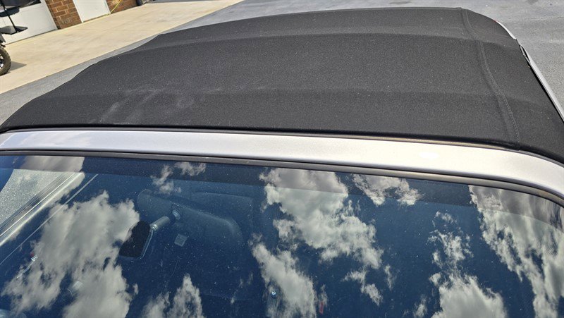 Used 2001 Toyota MR2 image 29