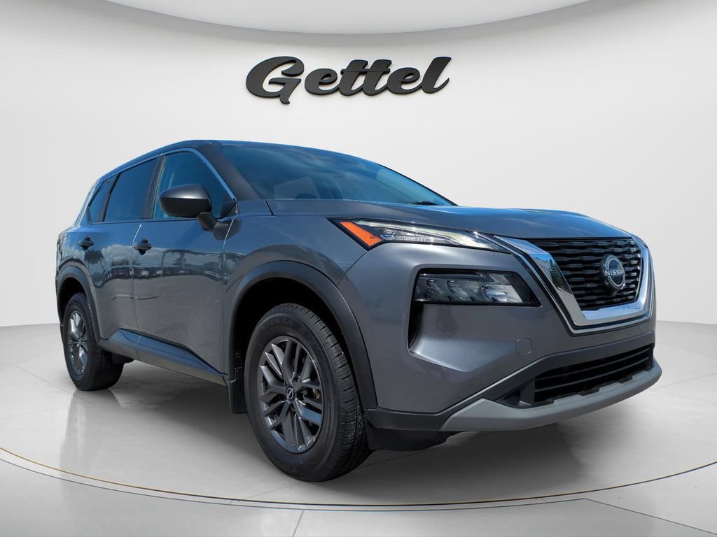 Certified 2023 Nissan Rogue S AWD/4WD image 3