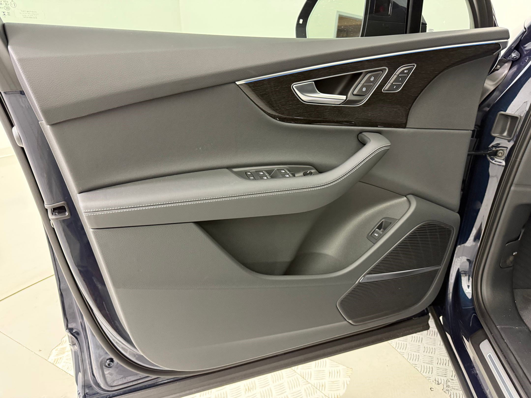 New 2026 Audi Q7 3.0T Premium Plus AWD/4WD image 26