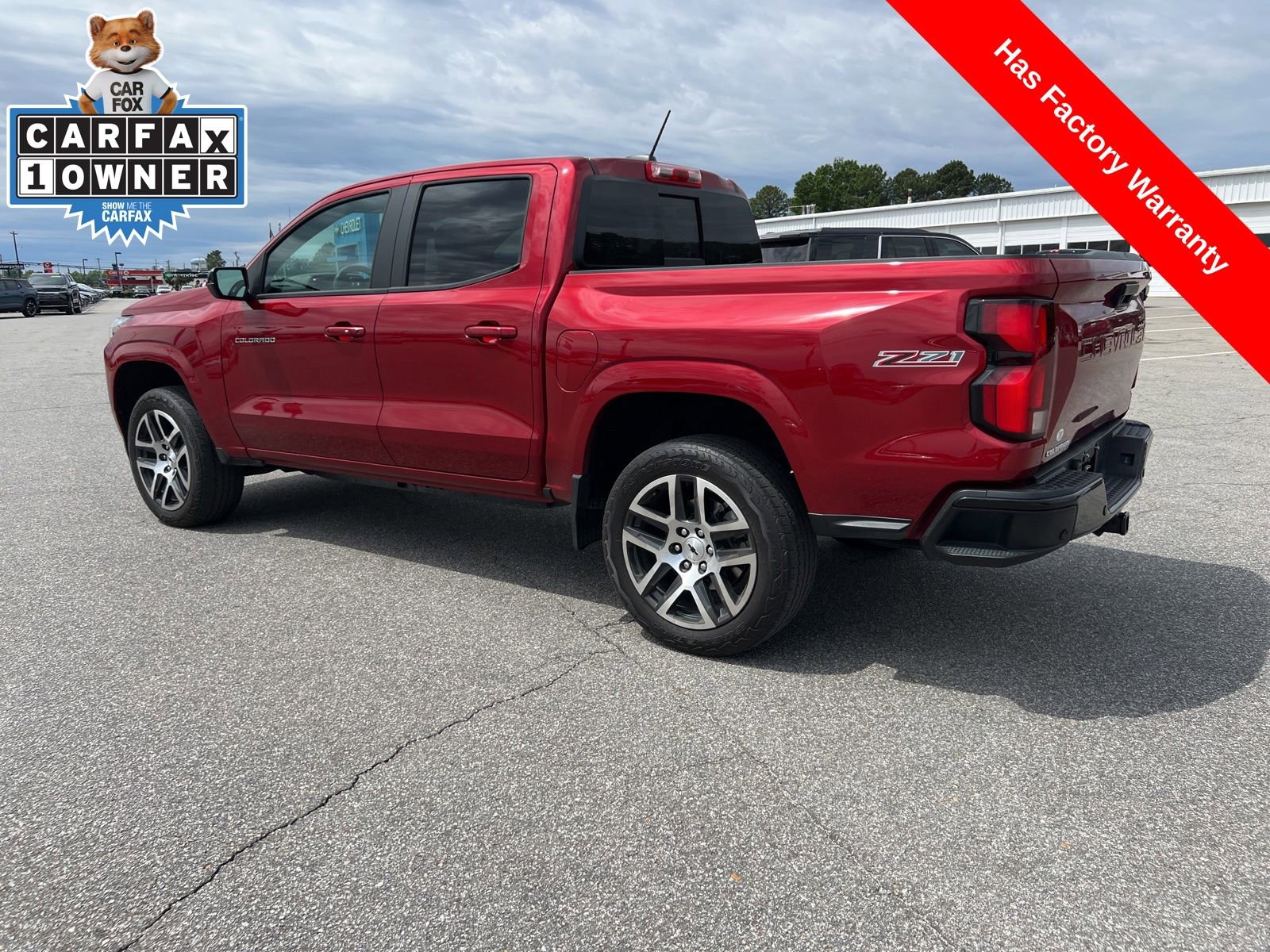 Used 2024 Chevrolet Colorado Z71 w/ Z71 Convenience Package 2 AWD/4WD image 3