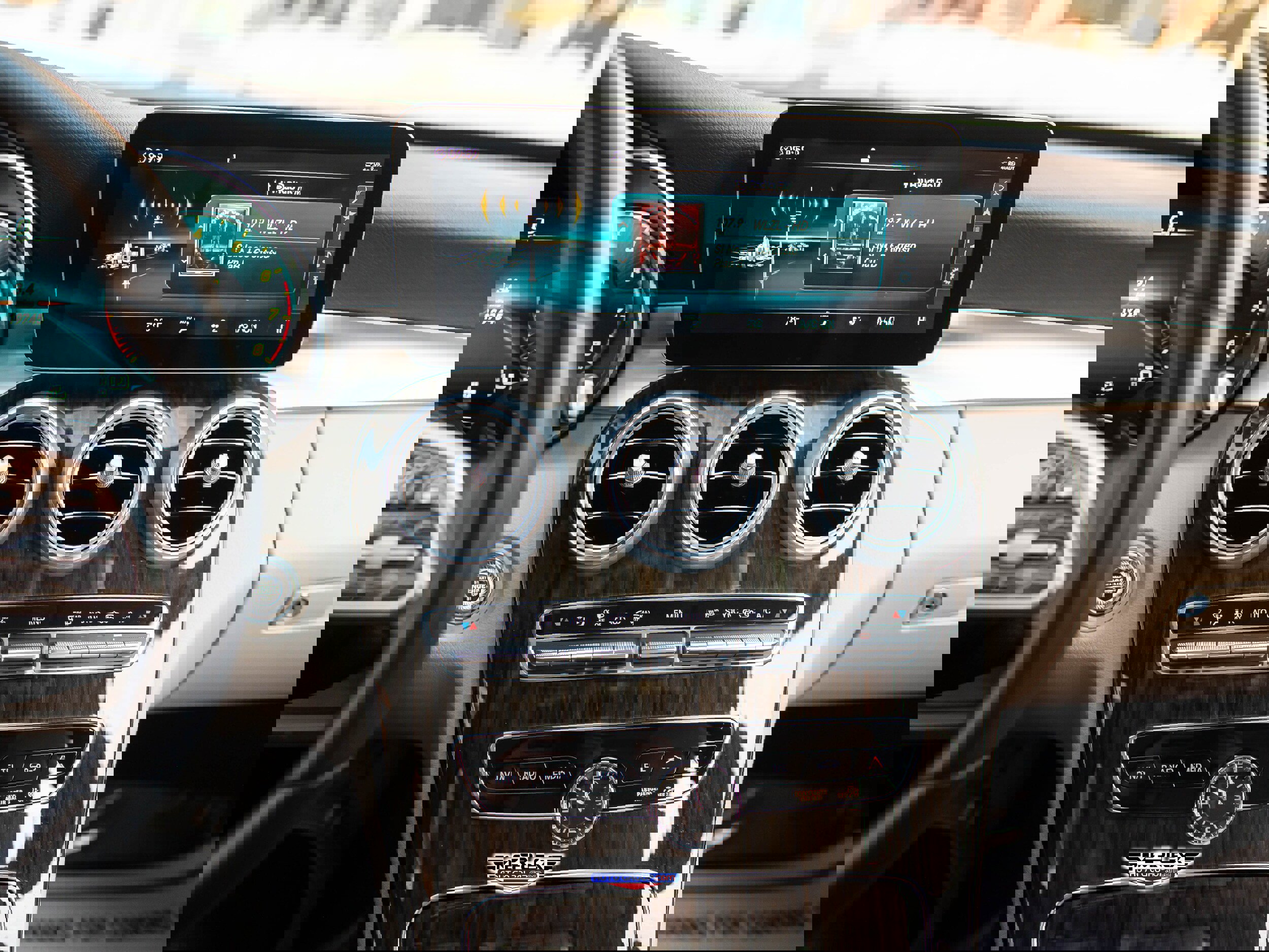 Used 2021 Mercedes-Benz C 300 Sedan image 31