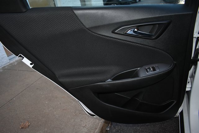 Used 2024 Chevrolet Malibu LT image 32